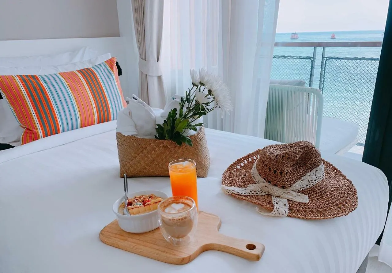Blue Tao Beach Hotel - Sha Plus Ko Tao