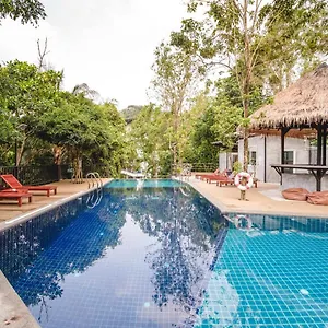 The Dearly Hostel-padi 5 Star Dive אכסניה