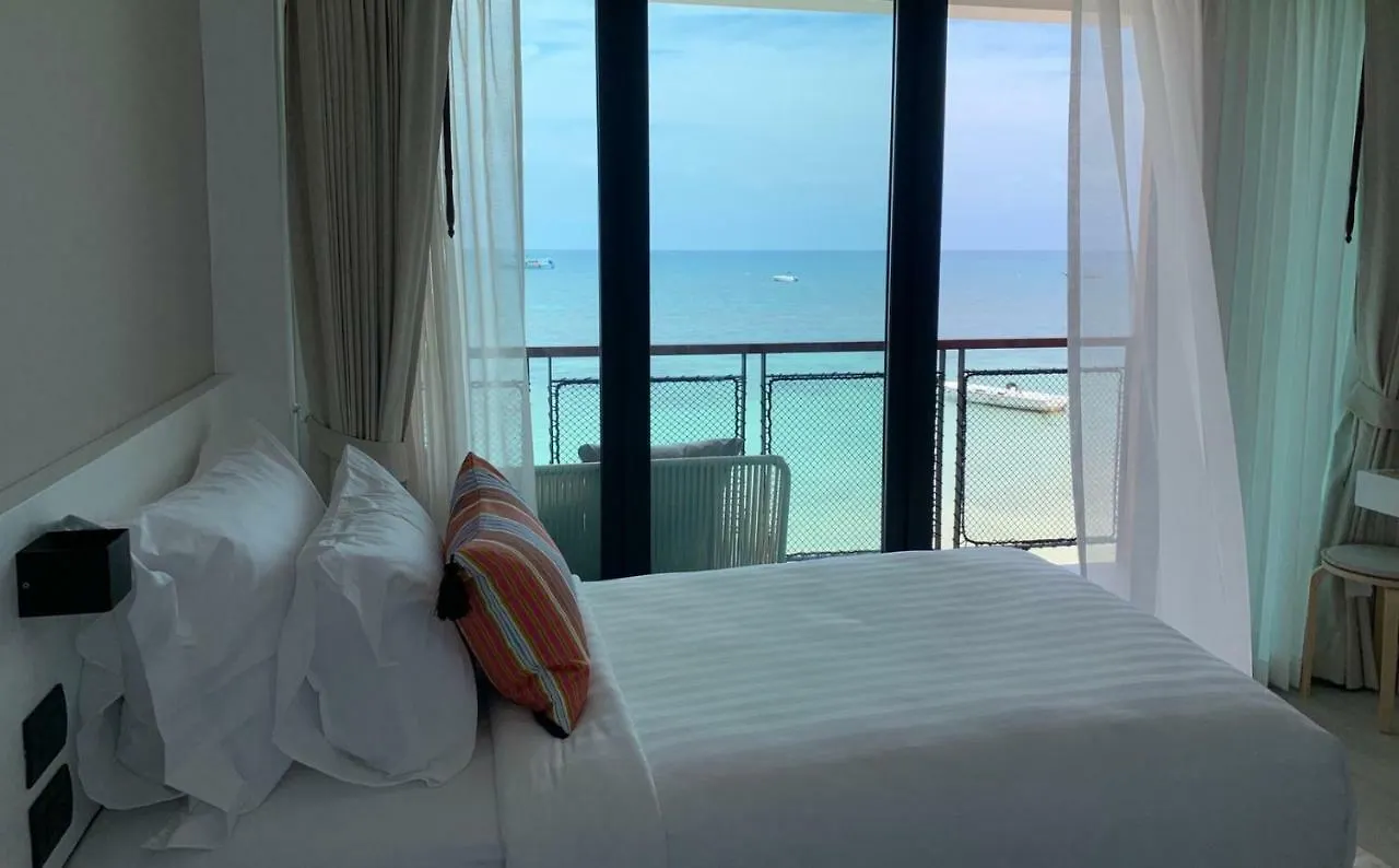 Blue Tao Beach Hotel - Sha Plus Koh Tao